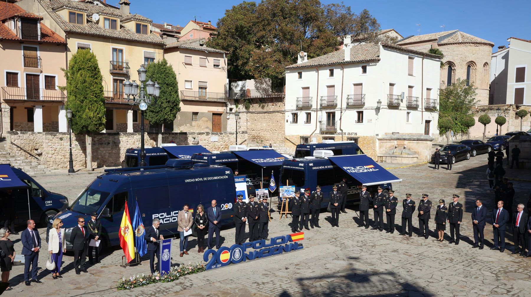 Ochenta VIDOC de la Policía Nacional expedirán en diez minutos el DNI y el pasaporte en zonas rurales