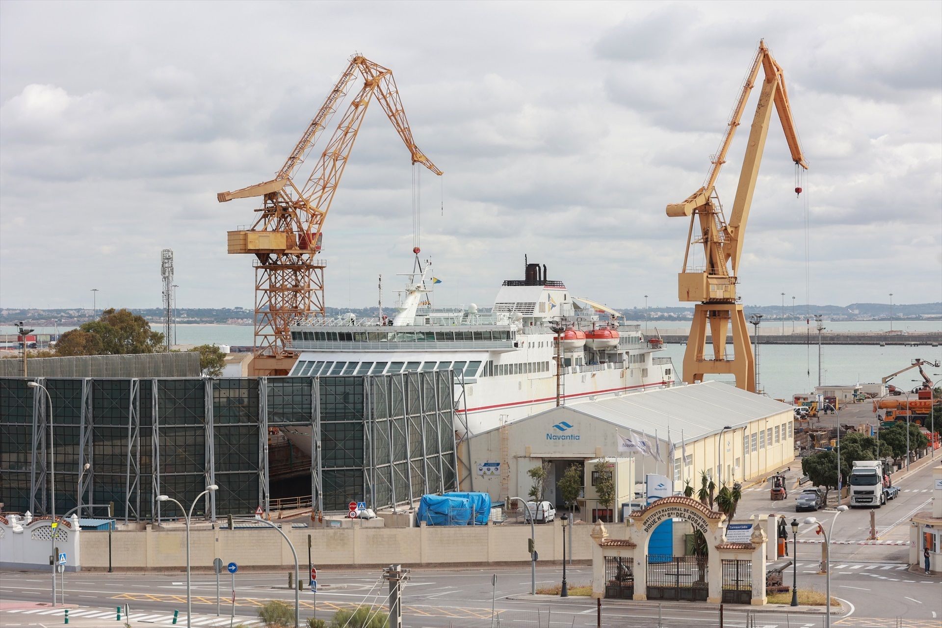 Paro en los astilleros de Navantia en la Bahía de Cádiz por el bloqueo en la negociación del convenio