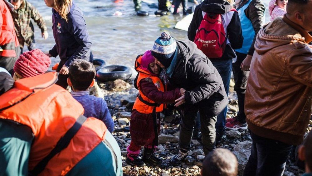 Imagen de refugiados llegando a las costas griegas en 2015. Foto: ACNUR.